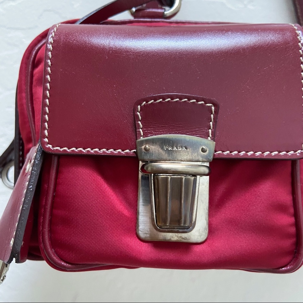 Prada Vintage Red Tessuto Tuc Handbag - Picture 2 of 13